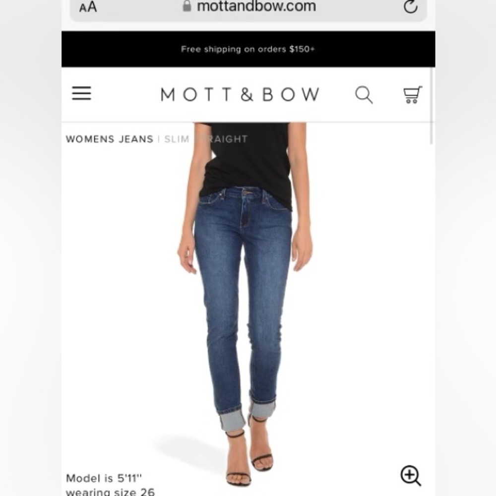 MOT AND BOW NEVER WORN STRAIGHT LEG JEANS